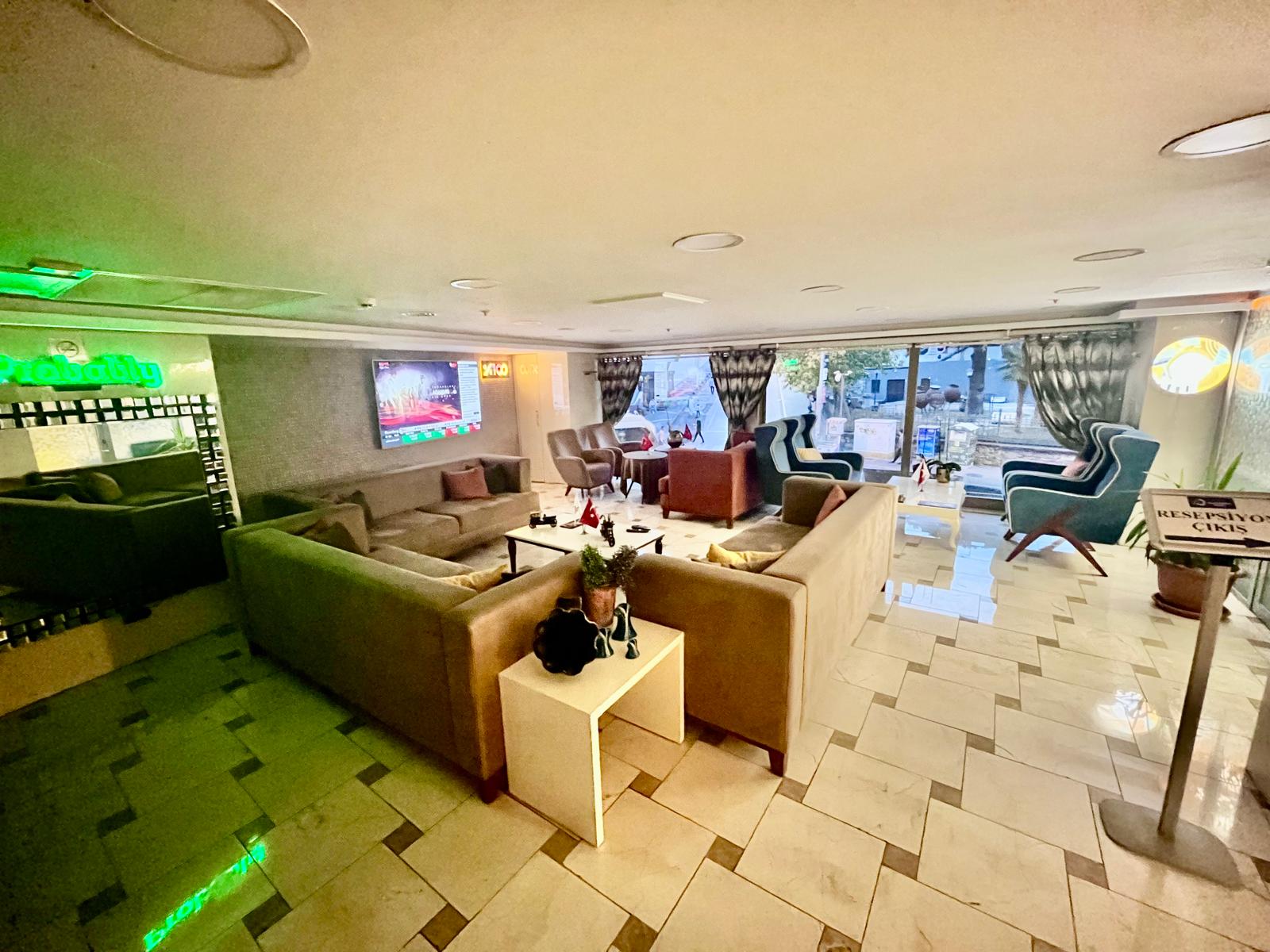 Lobi ve Bekleme Alanı